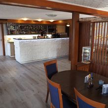 Bar und Restaurantbereich bei Rössli Restaurant